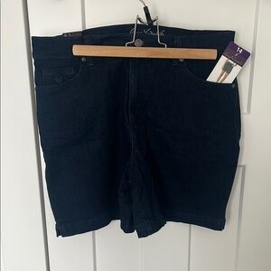 Denim Shorts with Slimming Effect